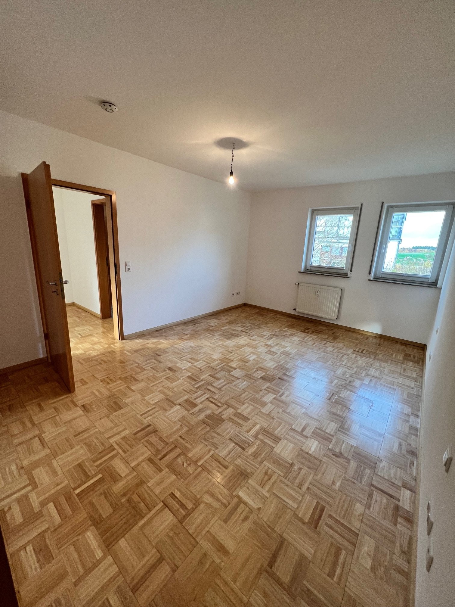 PERL : ALTERSGERECHTE Wohnung in der = SENIORENGALERIE MOSELPARK = mit Terrasse !