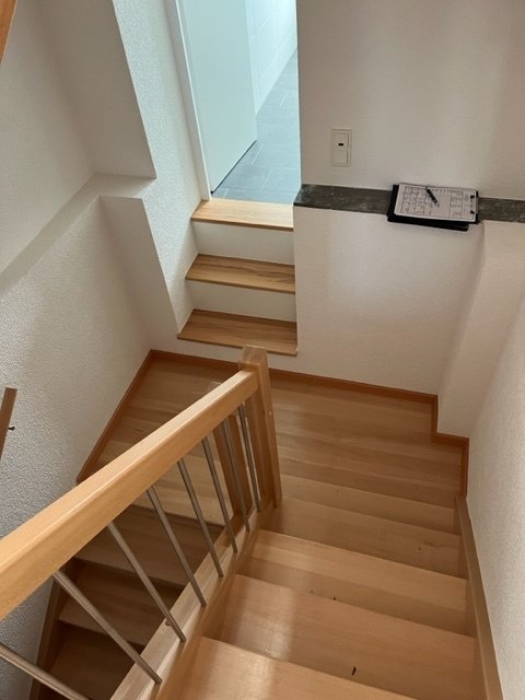 LEBACH : Sanierte MAISONETTE - Wohnung im ZENTRUM mit ca. 22 m² BALKON !