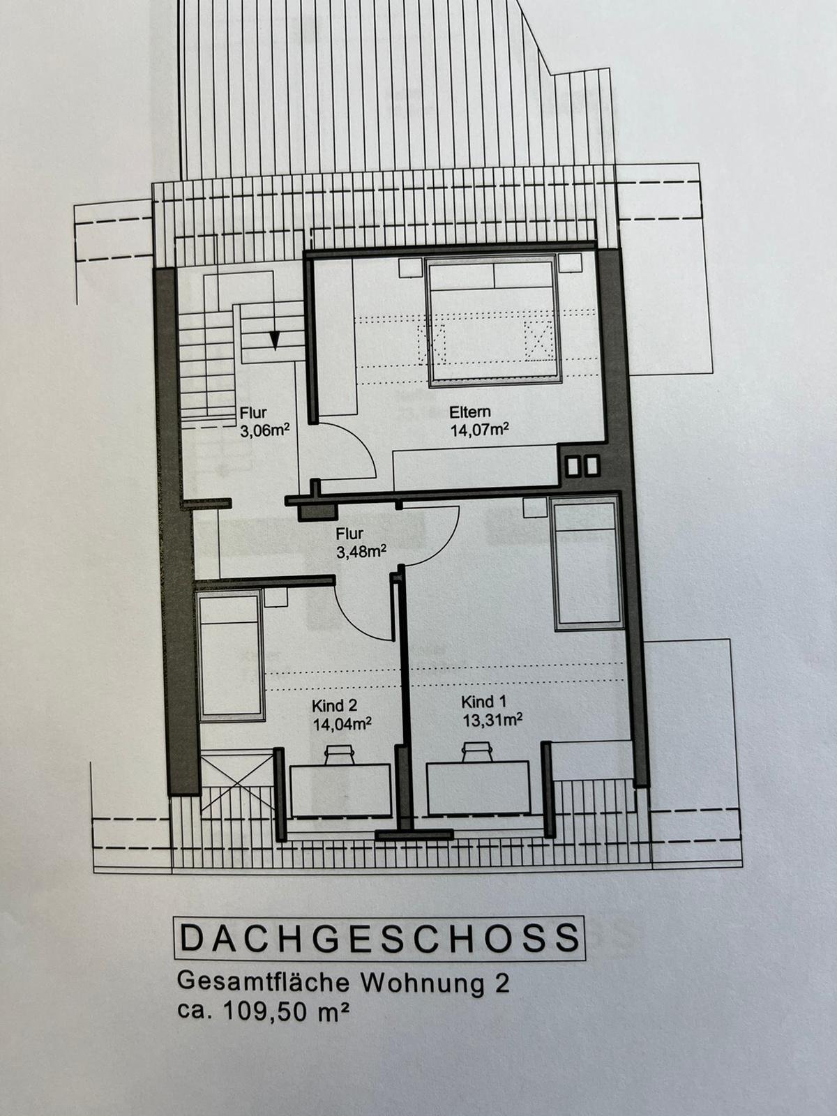 LEBACH : Sanierte MAISONETTE - Wohnung im ZENTRUM mit ca. 22 m² BALKON !