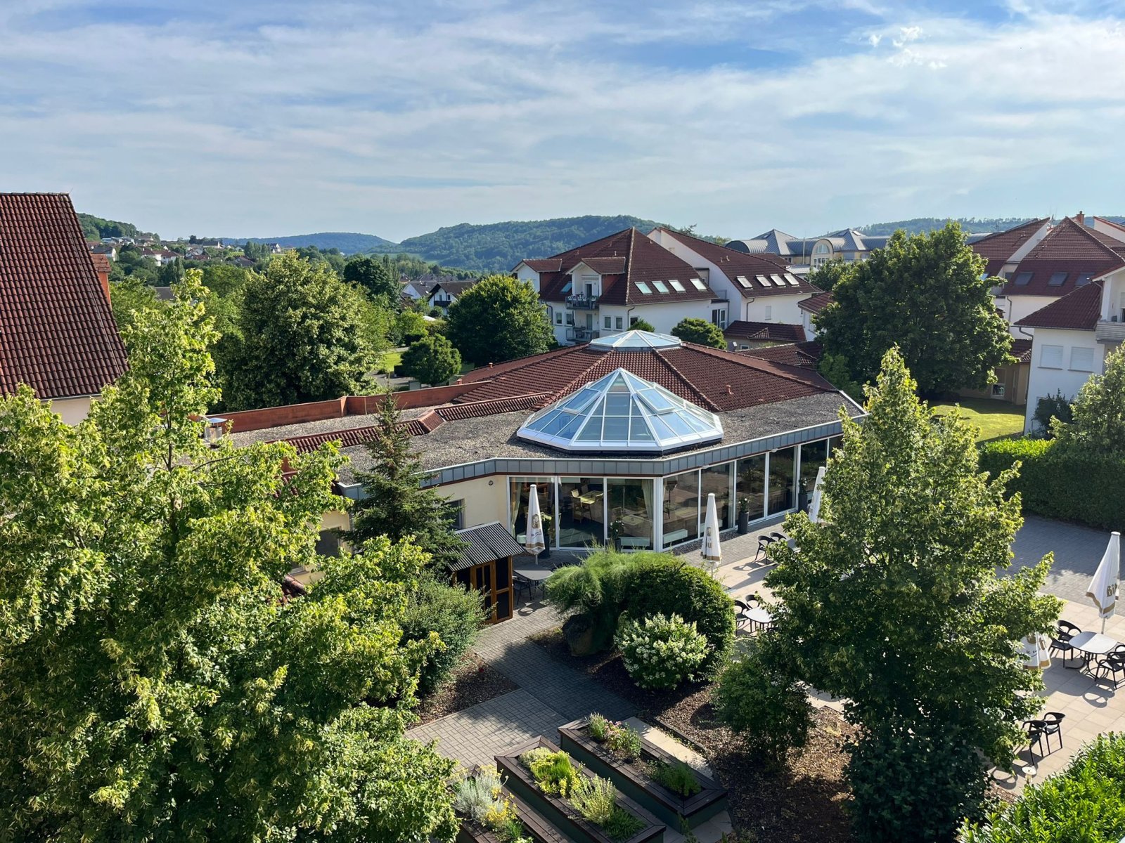 PERL : ALTERSGERECHTE Wohnung in der = SENIORENGALERIE MOSELPARK = mit Terrasse !