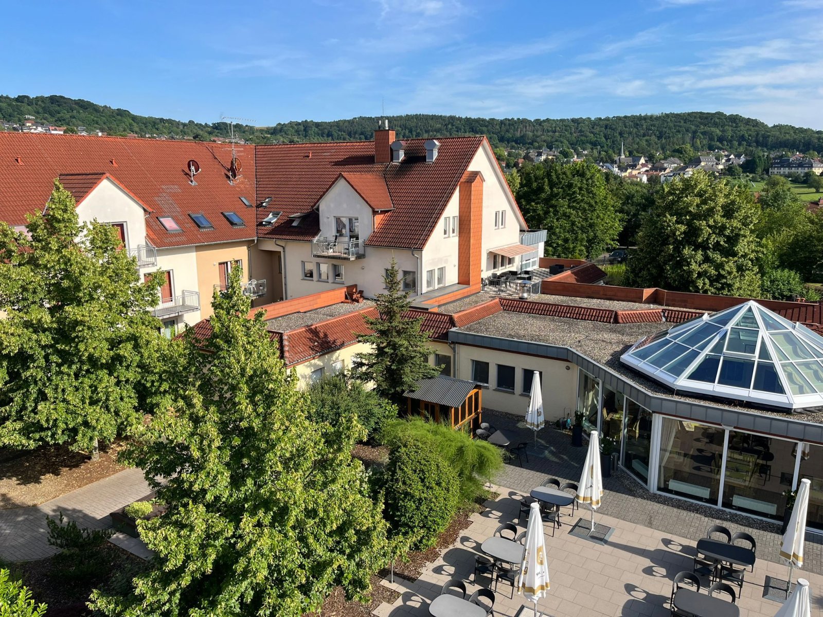 PERL : ALTERSGERECHTE Wohnung in der = SENIORENGALERIE MOSELPARK = mit Terrasse !
