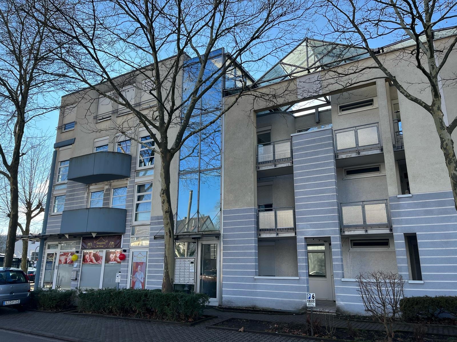 DILLINGEN  : Ideale Gewerbefläche für BÜRO oder PRAXIS mit Fahrstuhl !