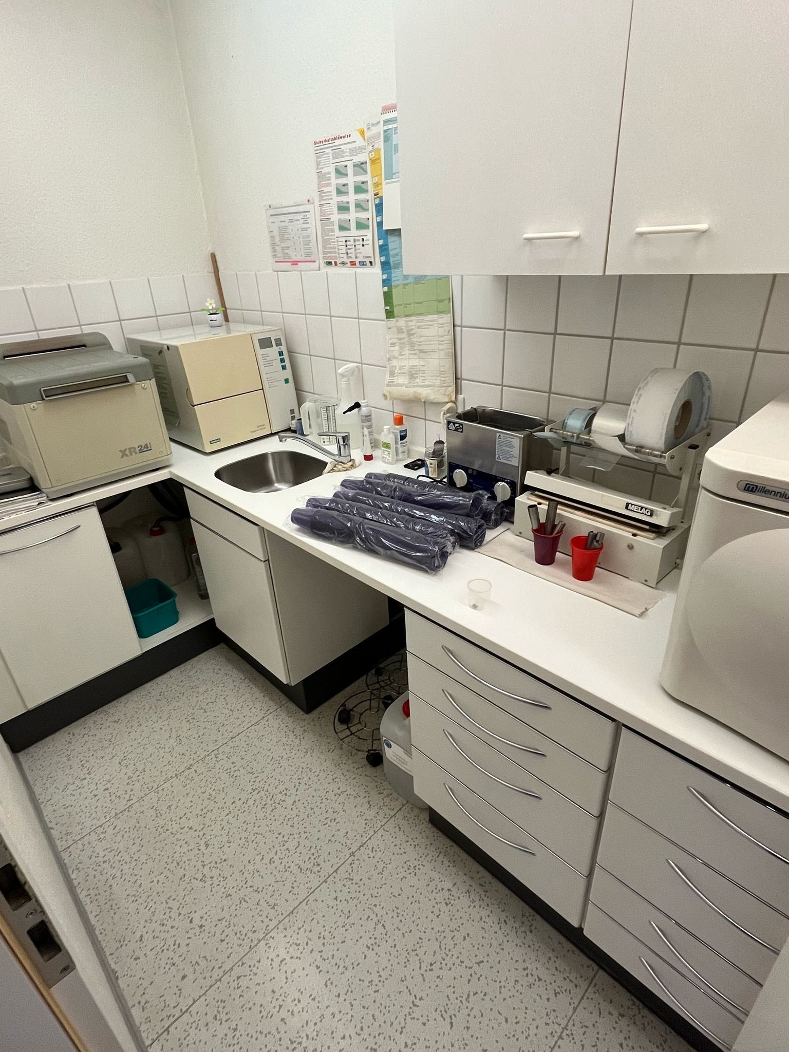 DILLINGEN  : Ideale Gewerbefläche für BÜRO oder PRAXIS mit Fahrstuhl !