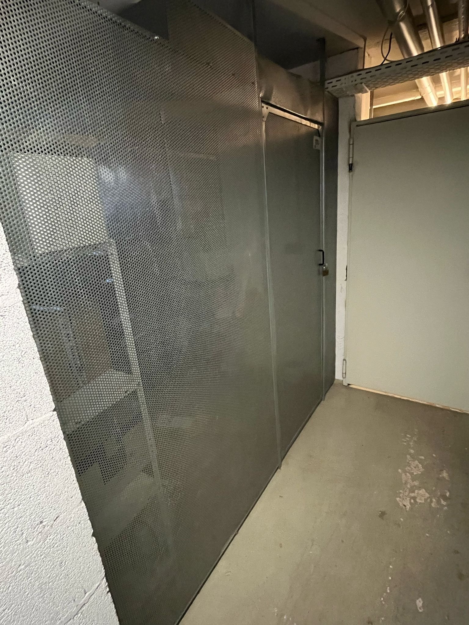 DILLINGEN  : Ideale Gewerbefläche für BÜRO oder PRAXIS mit Fahrstuhl !