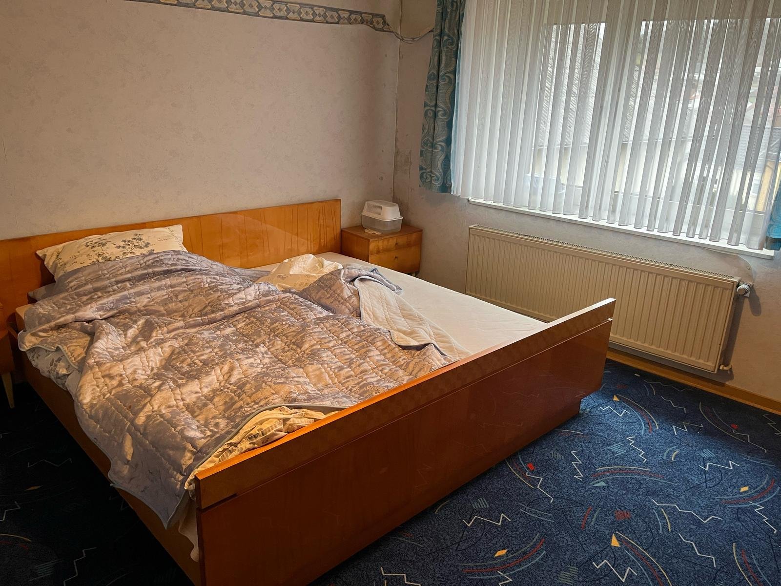 LIMBACH : RAUMWUNDER mit Potential in ruhiger Lage mit großem GRUNDSTÜCK !