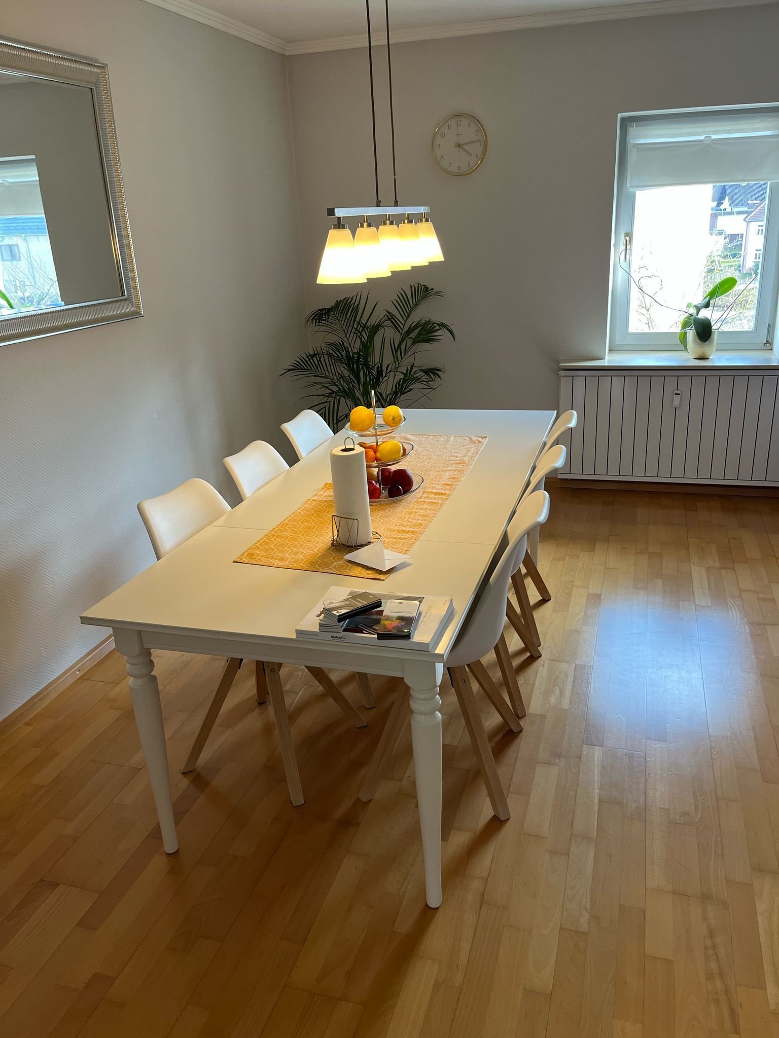 HASBORN :  3 ZKB/G-WC mit BALKON und GARAGE in RUHIGER LAGE !