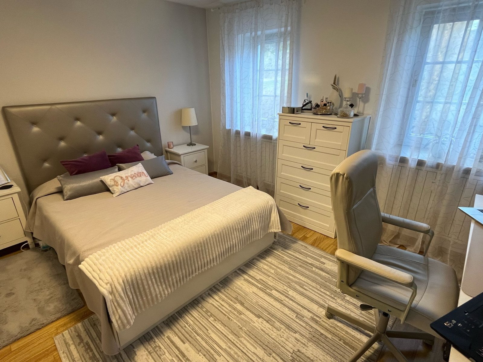 HASBORN :  3 ZKB/G-WC mit BALKON und GARAGE in RUHIGER LAGE !