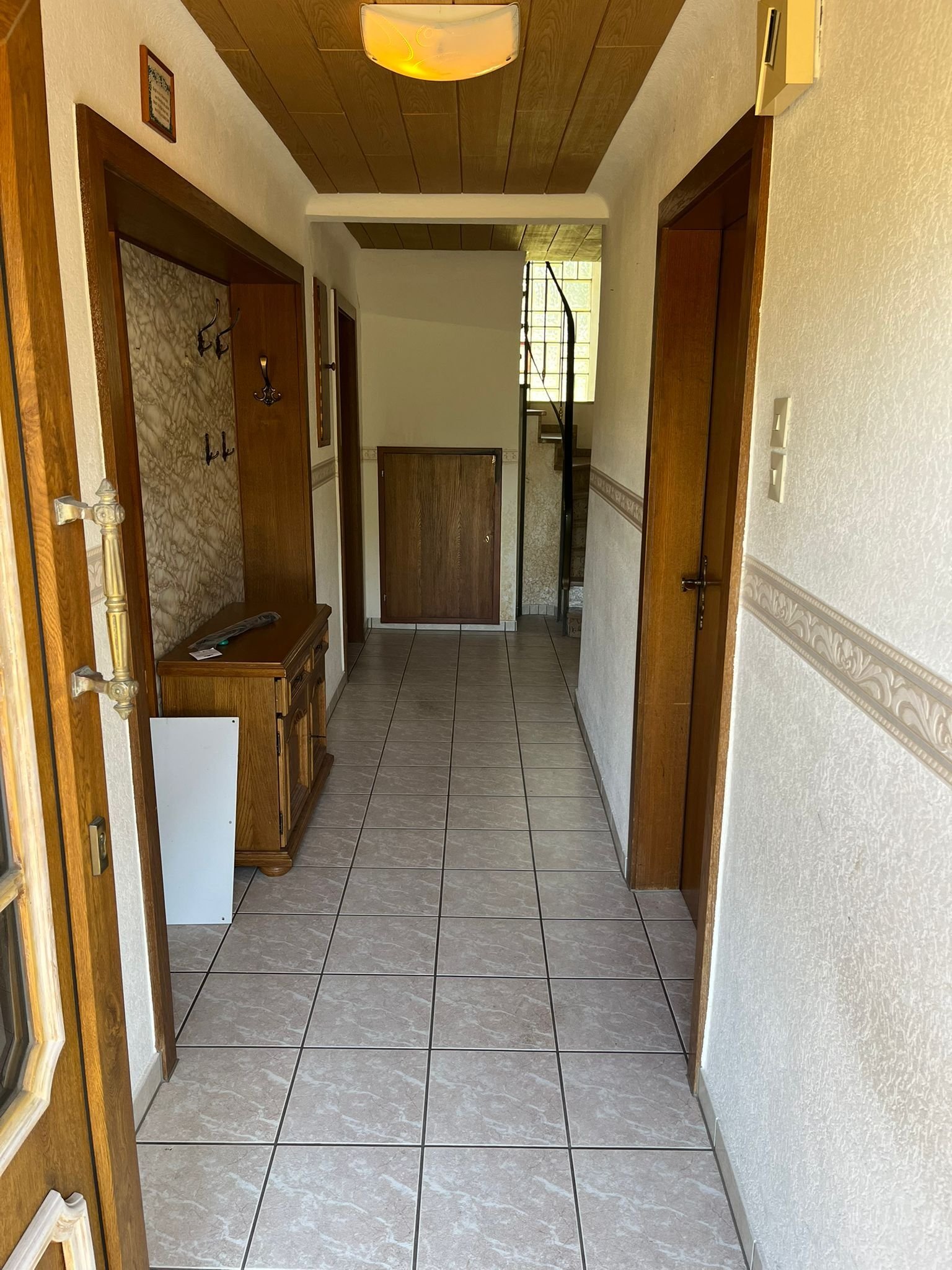 ÜBERROTH : Handwerkerobjekt mit POTENTIAL und 2019 m² Grundstück !