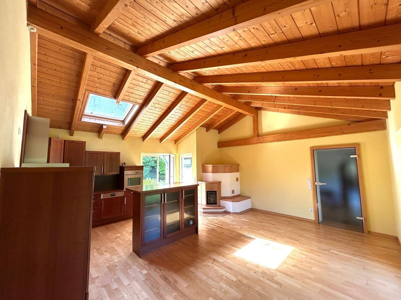 LEBACH : ANWESEN für INDIVIDUALISTEN mit 282 m² Wohnfläche in GEFRAGTER Wohnlage !