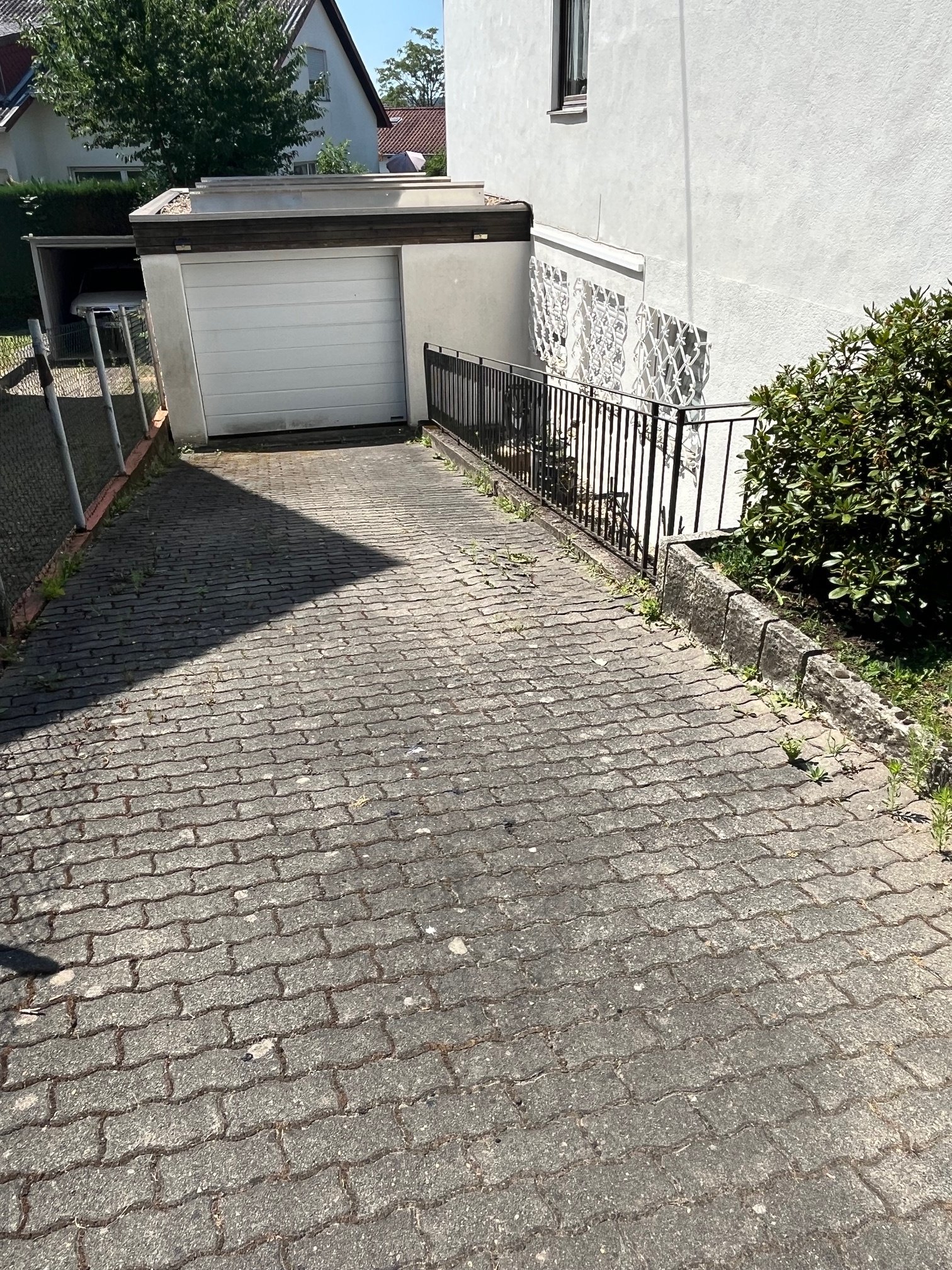 NEUNKIRCHEN : SANIERTE 3 ZKB - Wohnung mit Terrasse, Garage und Photovoltaik - Anlage !