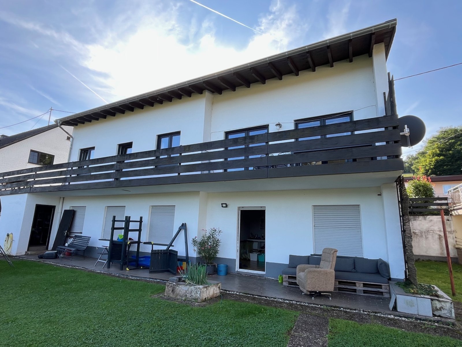 BILSDORF : 2019 renovierter BUNGALOW mit 1350 m² TRAUMGARTEN !
