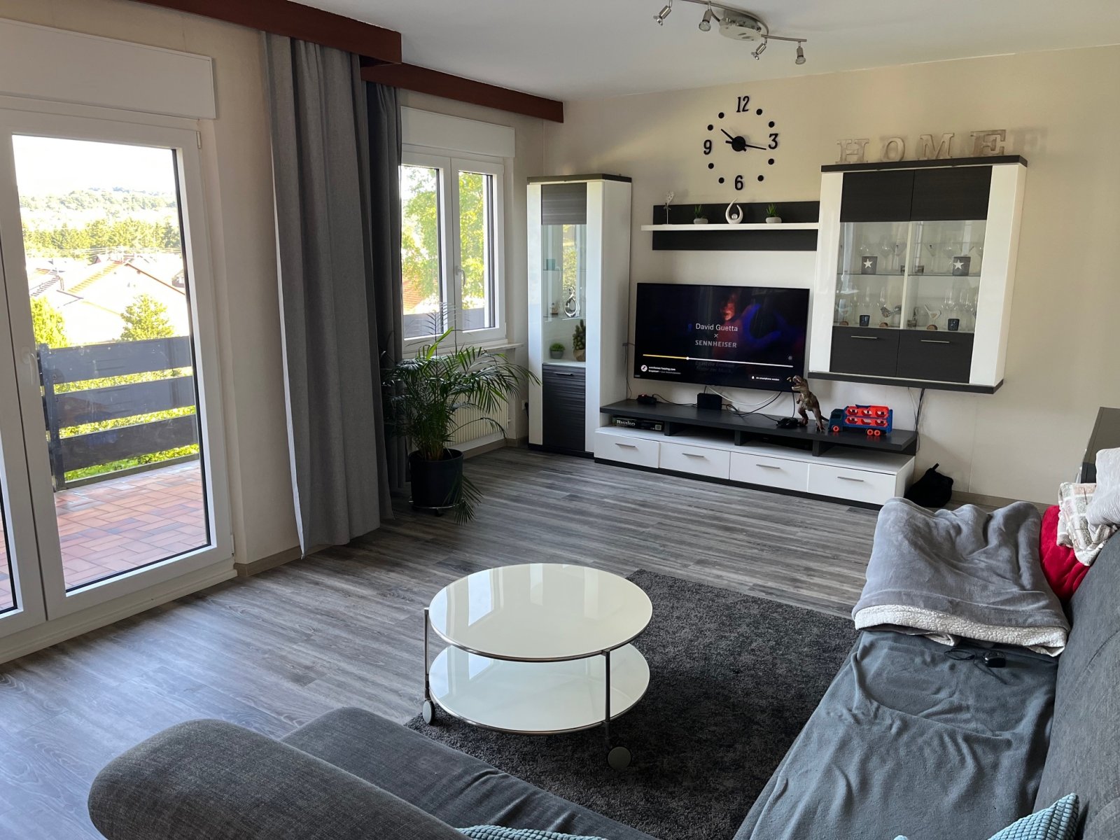 BILSDORF : 2019 renovierter BUNGALOW mit 1350 m² TRAUMGARTEN !