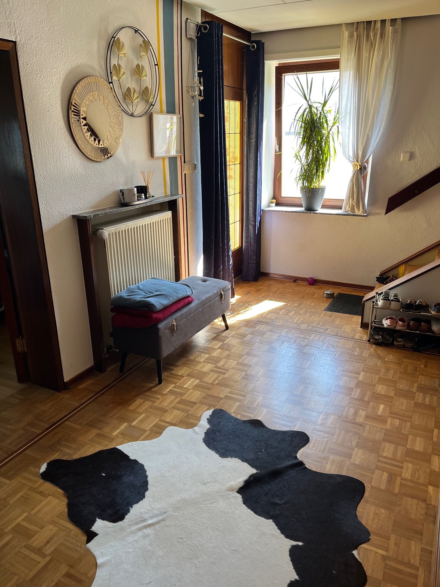 HÜTTERSDORF : STILVOLL mit CHARAKTER und 1143 m² GRUNDSTÜCK in gefragter Wohnlage !
