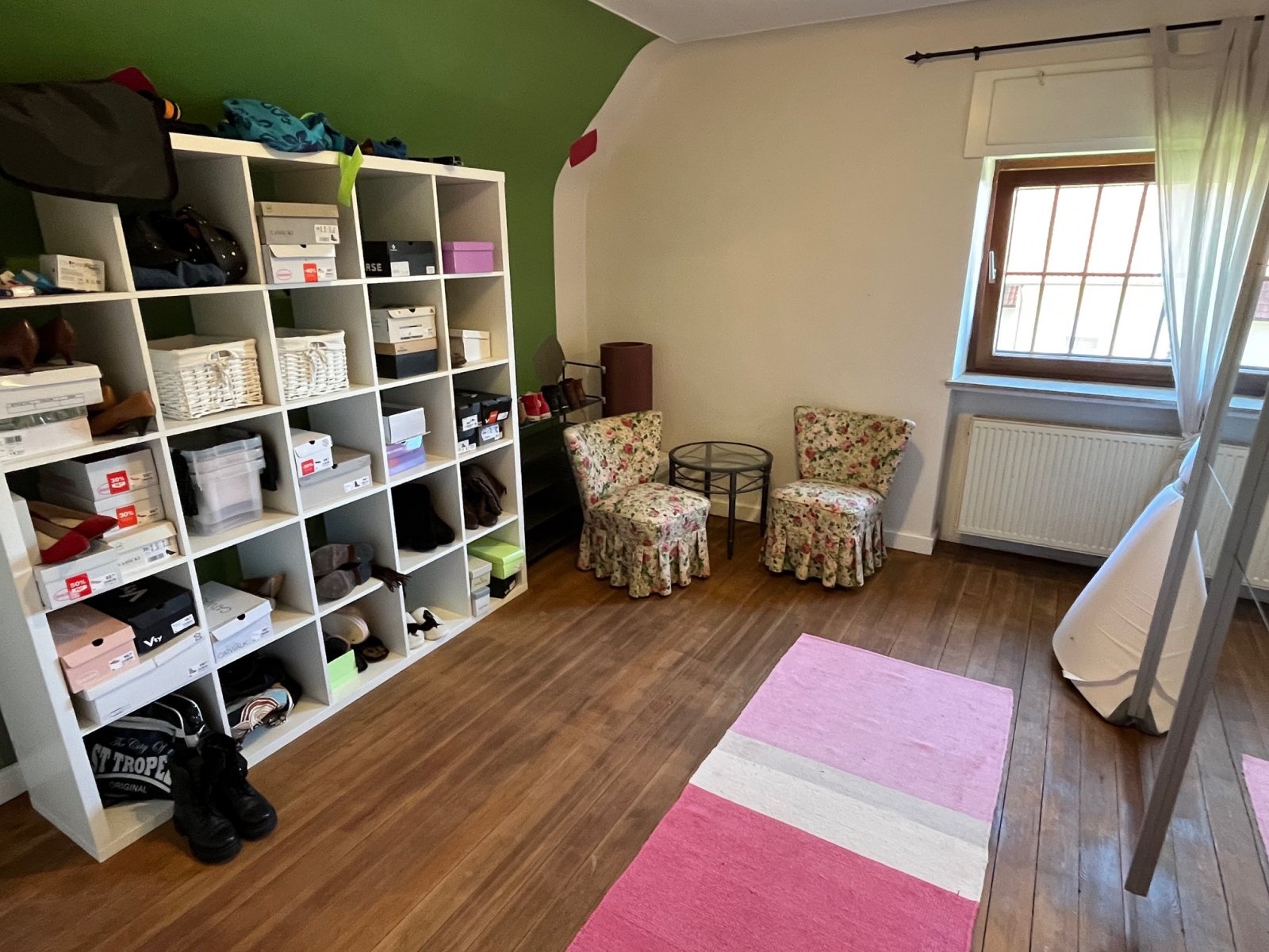 HÜTTERSDORF : STILVOLL mit CHARAKTER und 1143 m² GRUNDSTÜCK in gefragter Wohnlage !