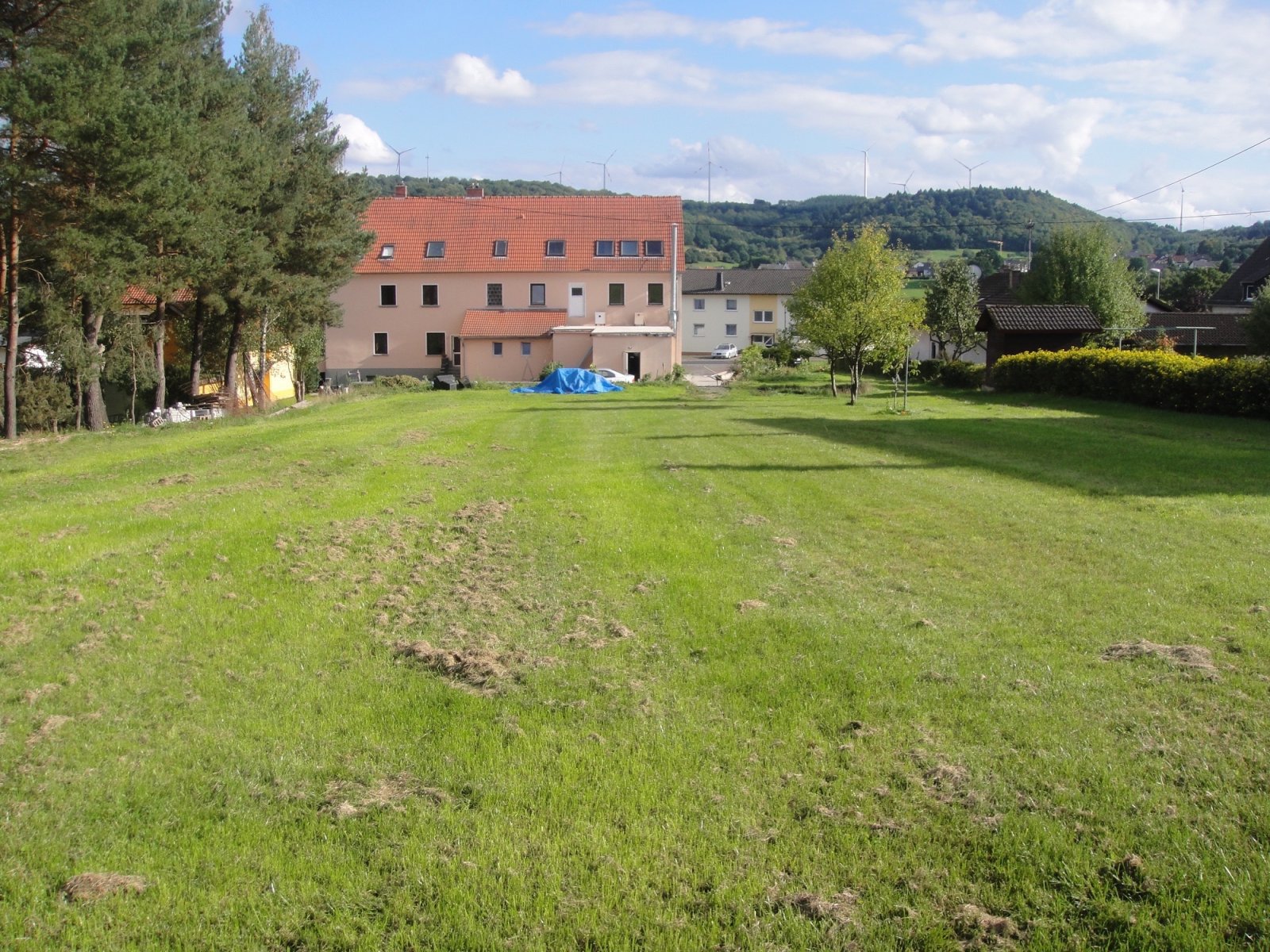 HOPPSTÄDTEN - WEIERSBACH : KAPITALANLAGE mit 5 WOHNUNGEN und 1 Gewerbeeinheit !