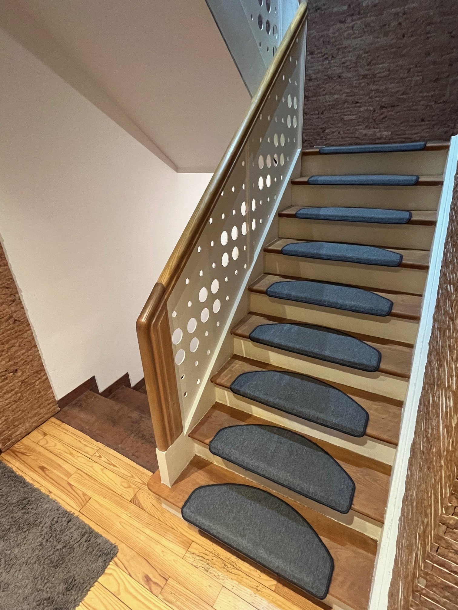 LEBACH :  WOHNFERTIG modernisiert in CITY - NAHER Lage mit tollem GARTEN !   