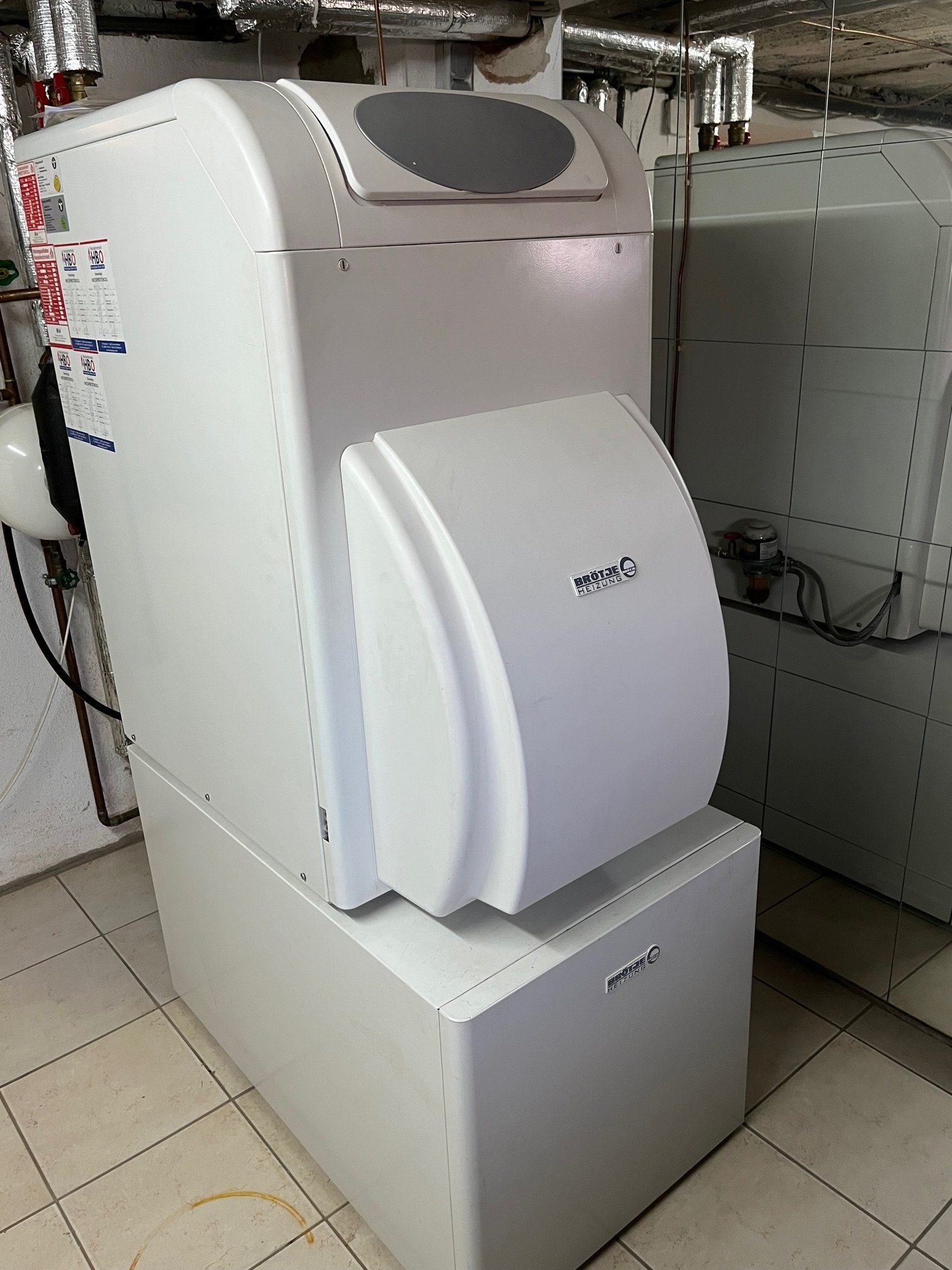 LEBACH :  WOHNFERTIG modernisiert in CITY - NAHER Lage mit tollem GARTEN !   