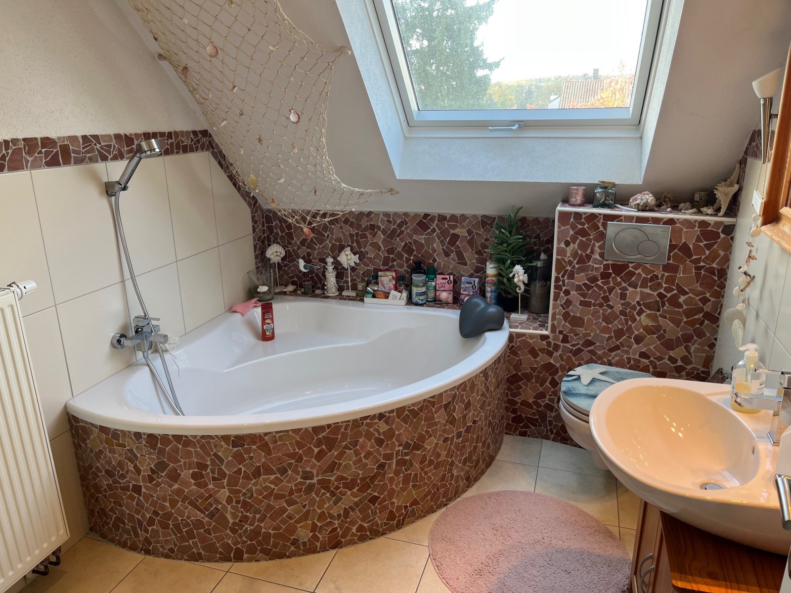 LEBACH :  WOHNFERTIG modernisiert in CITY - NAHER Lage mit tollem GARTEN !   