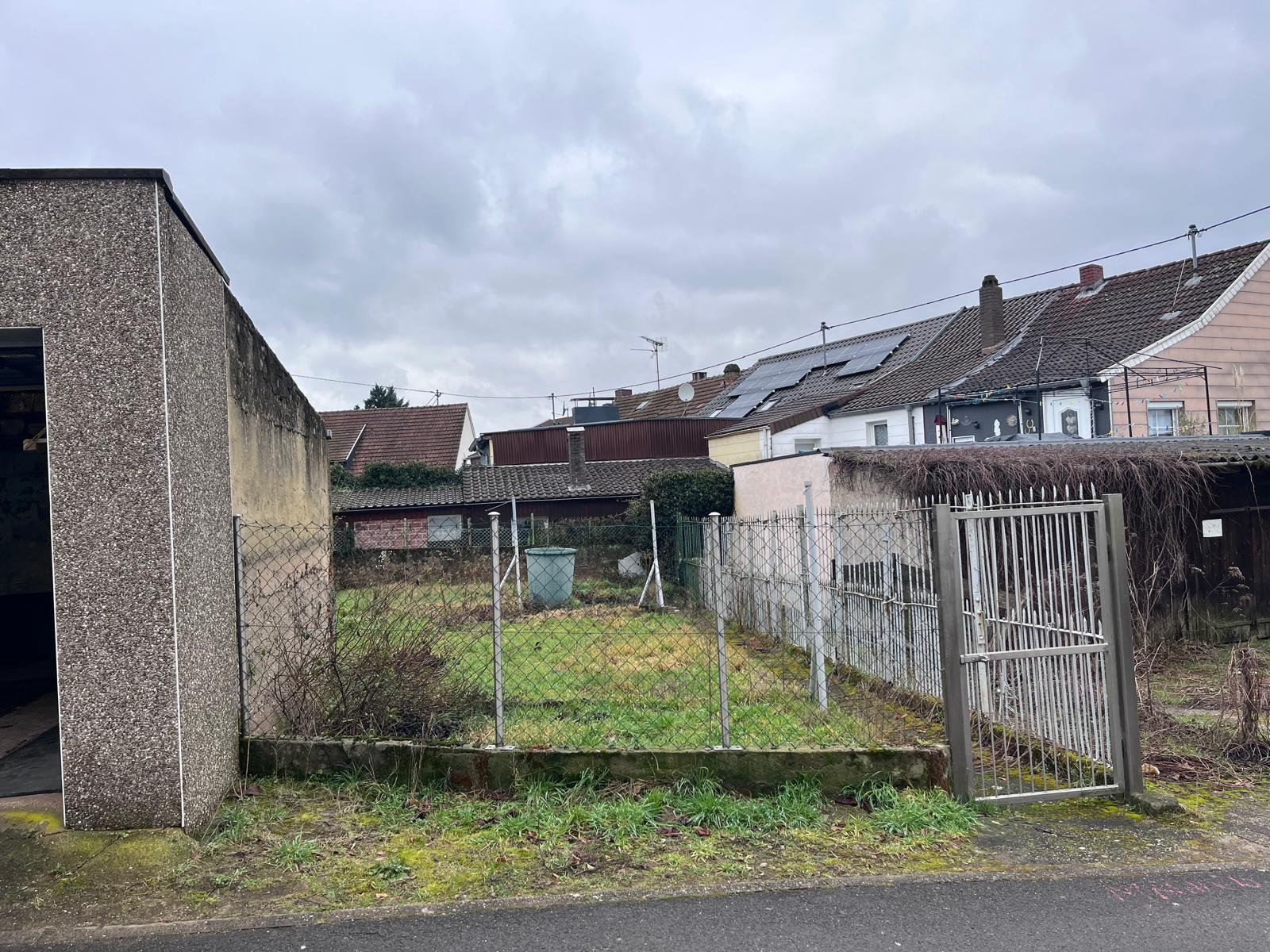 ENSDORF : Ihr neues ZUHAUSE mit Charme und Platz in einer ruhigen SACKGASSE !