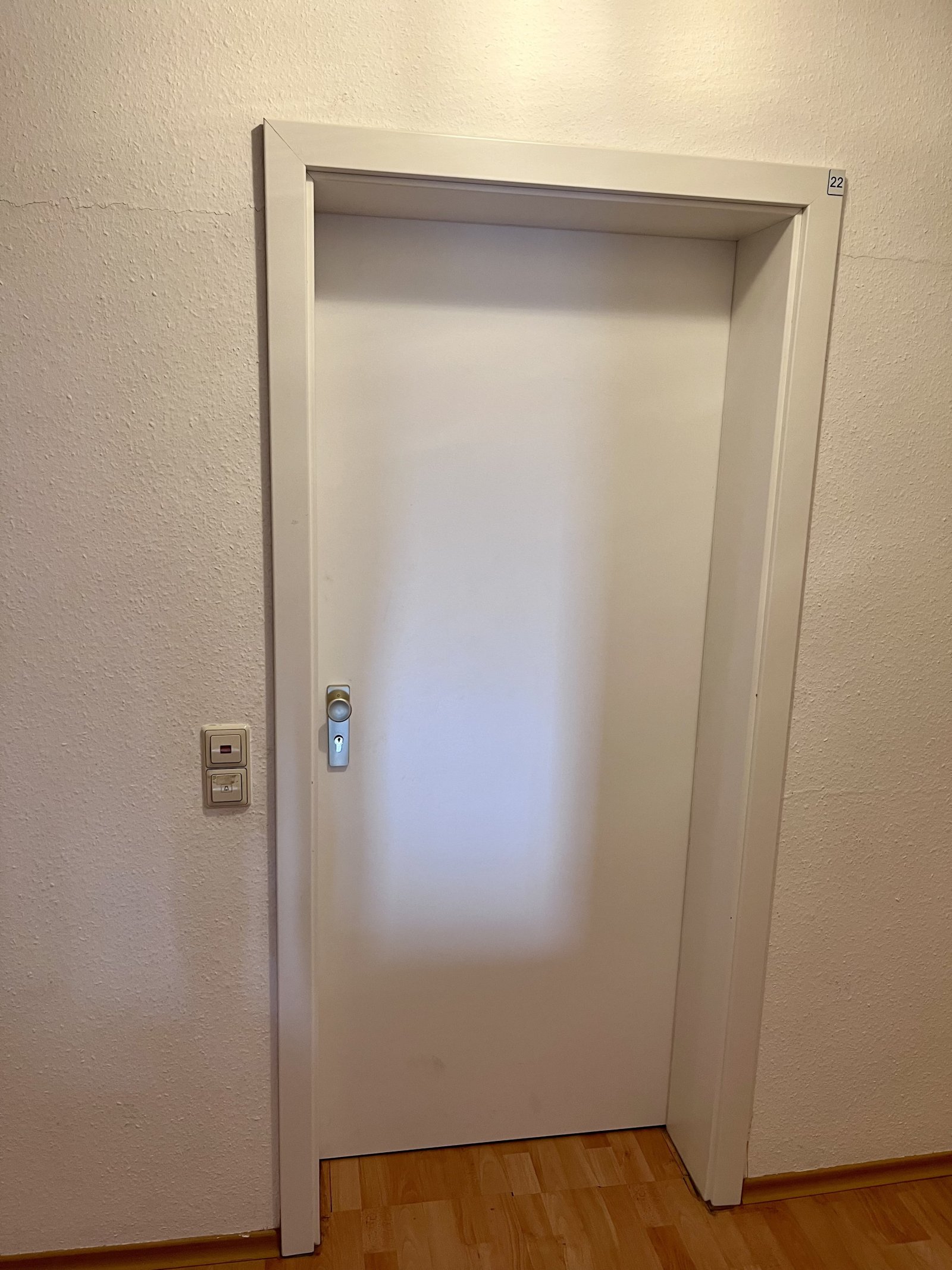 SCHEIDT : Gepflegte 3 ZKB - Wohnung zum SELBSTBEZUG oder KAPITALANLAGE !