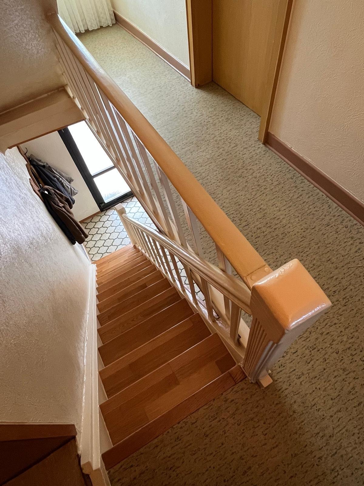 GRESAUBACH : Gepflegtes und solides HAUS mit AUSBAUKAPAZITÄT  !