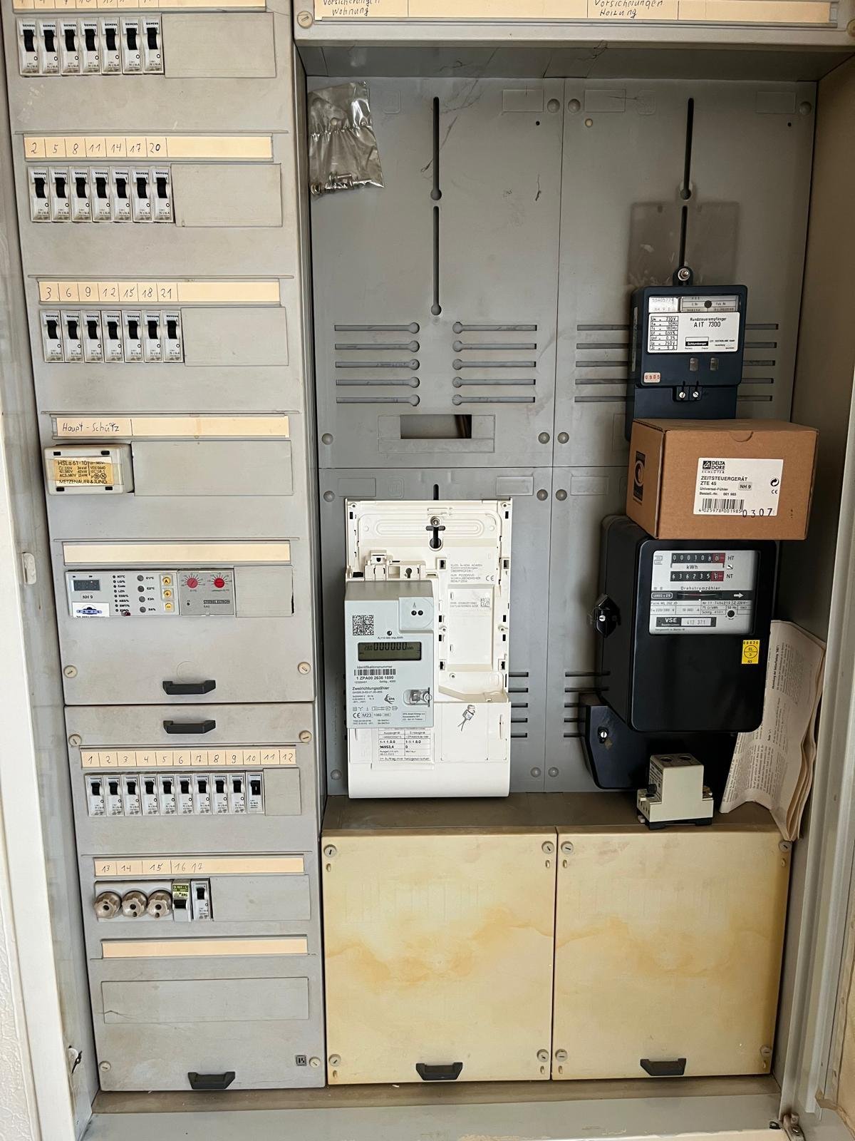 GRESAUBACH : Gepflegtes und solides HAUS mit AUSBAUKAPAZITÄT  !