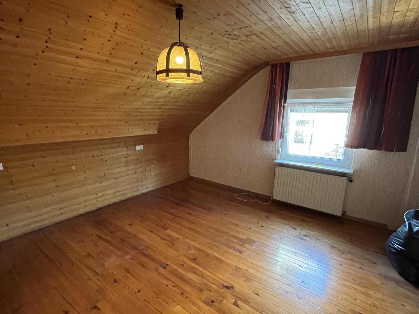 SCHEUERN : Familienfreundlicher GRUNDRISS in RUHIGER Lage wartet auf NEUE Bewohner !