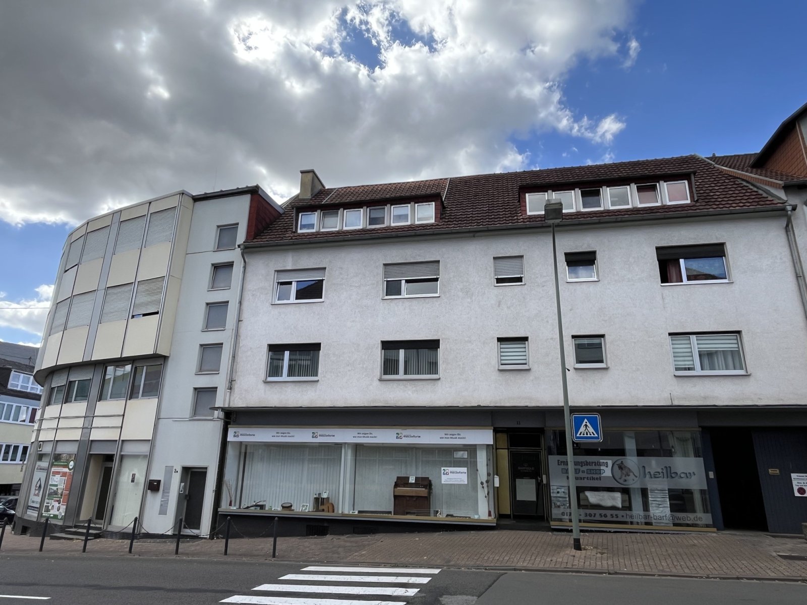 LEBACH : BÜRO- / PRAXISFLÄCHE mit BALKON in zentraler LAGE !