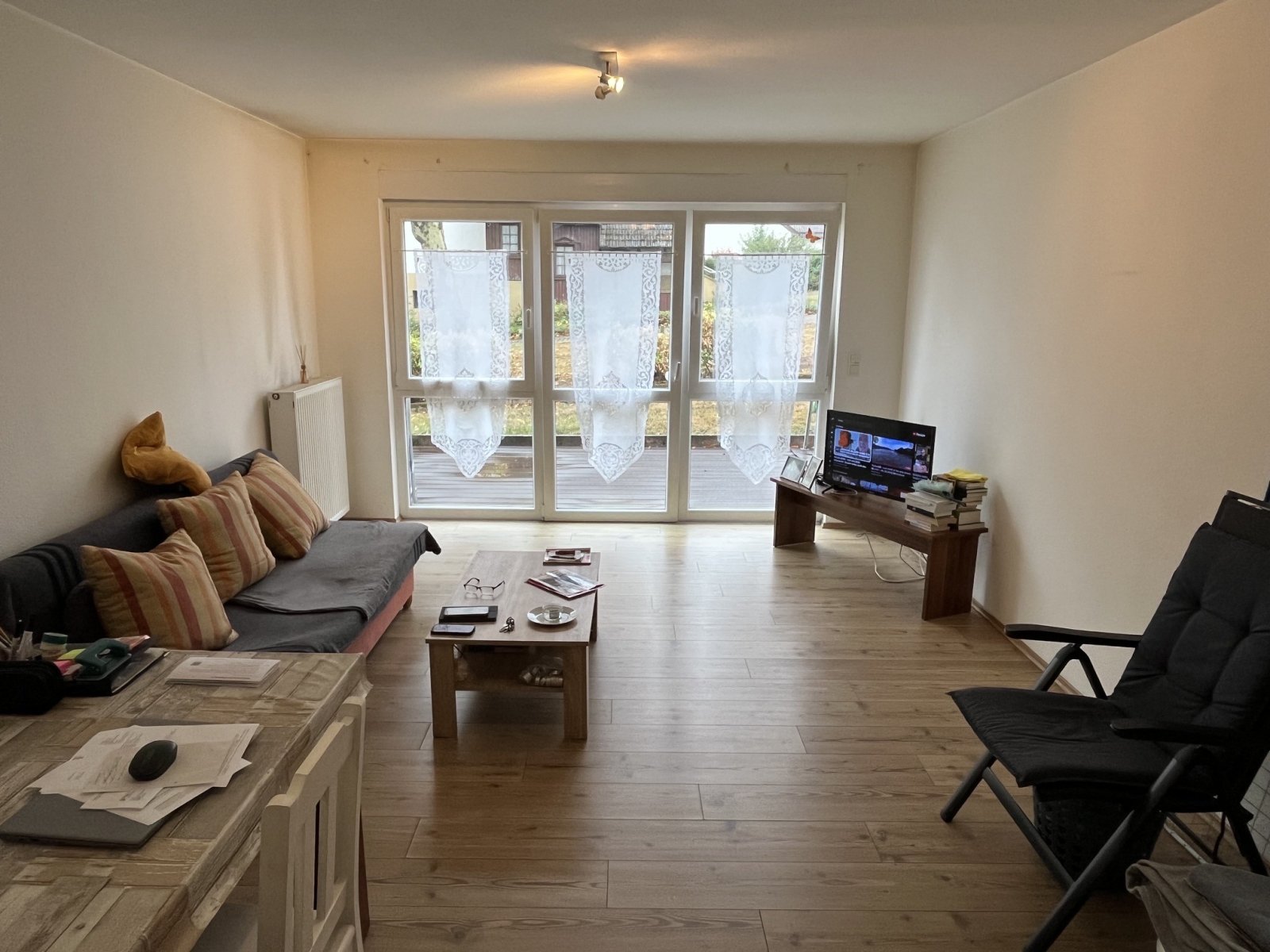 STEINBACH : 1 ZKB - WOHNUNG (vermietet ) mit Terrasse ideal für Kapitalanleger !