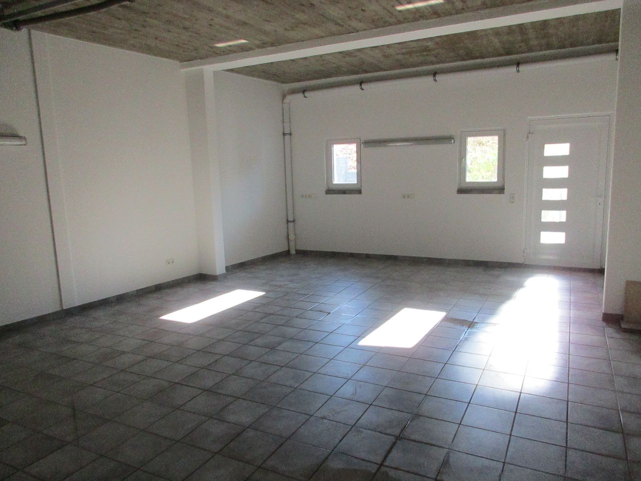 Garage Garage