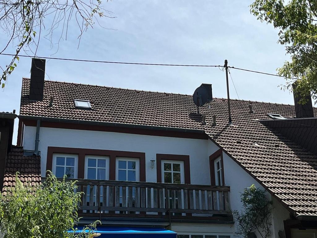 Wohnung 1. OG / DG mit Balkon Wohnung 1. OG / DG mit Balkon