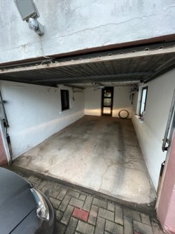 Garage Garage