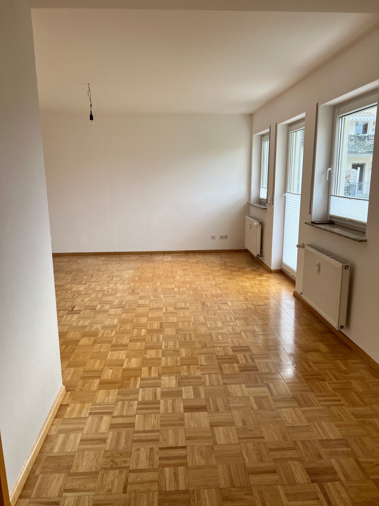 Wohn - Essbereich ( baugleiche Wohnung ) Wohn - Essbereich ( baugleiche Wohnung )