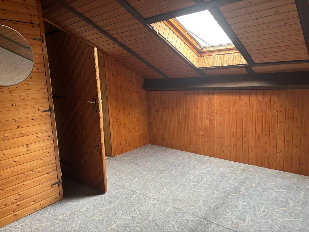 Dachgeschoss Dachgeschoss