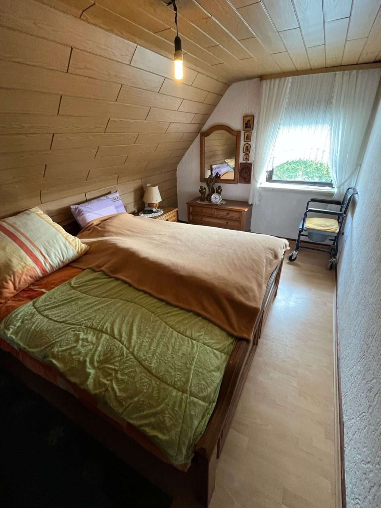 Schlafzimmer DG Schlafzimmer DG