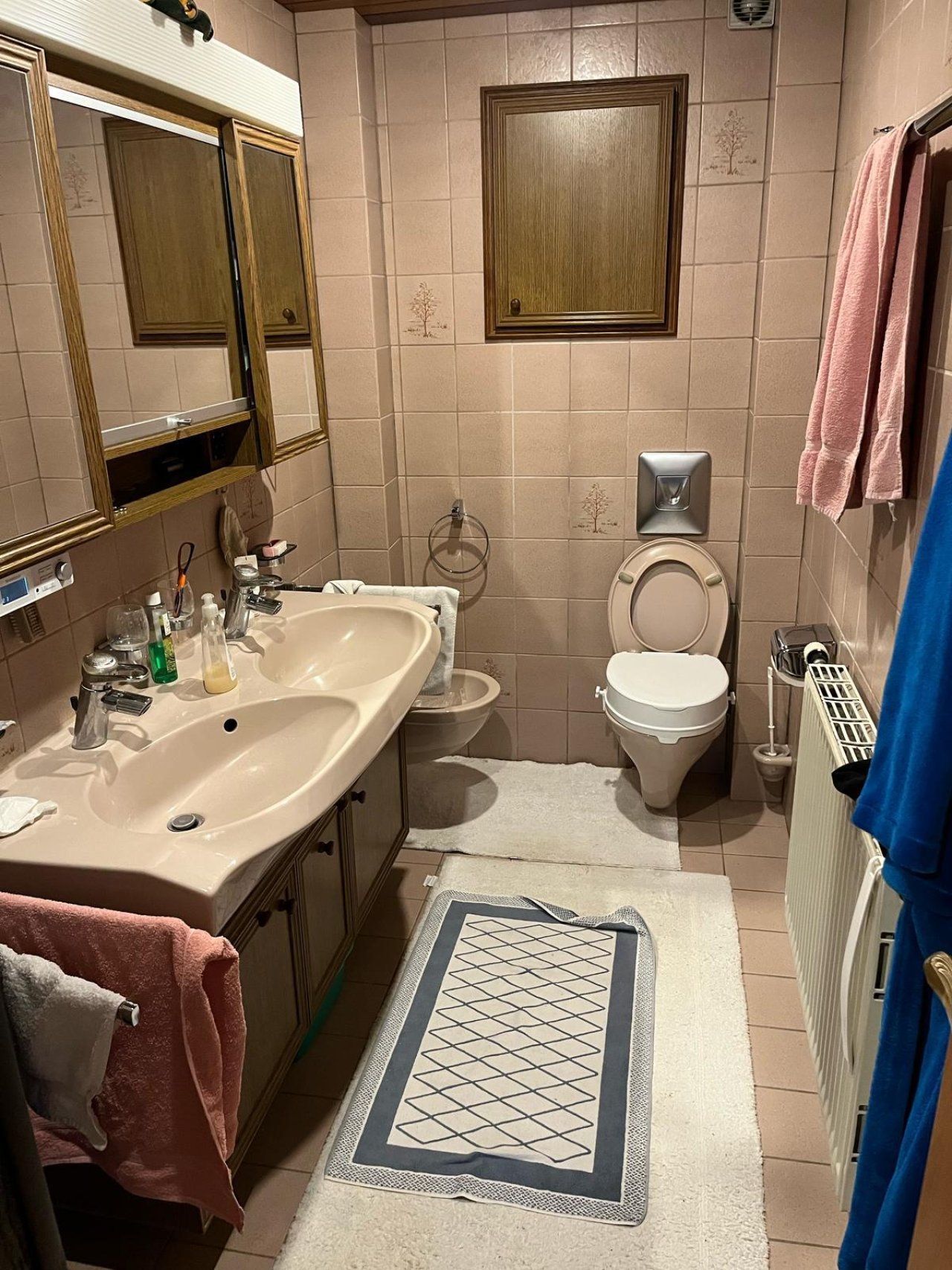 G-WC EG G-WC EG