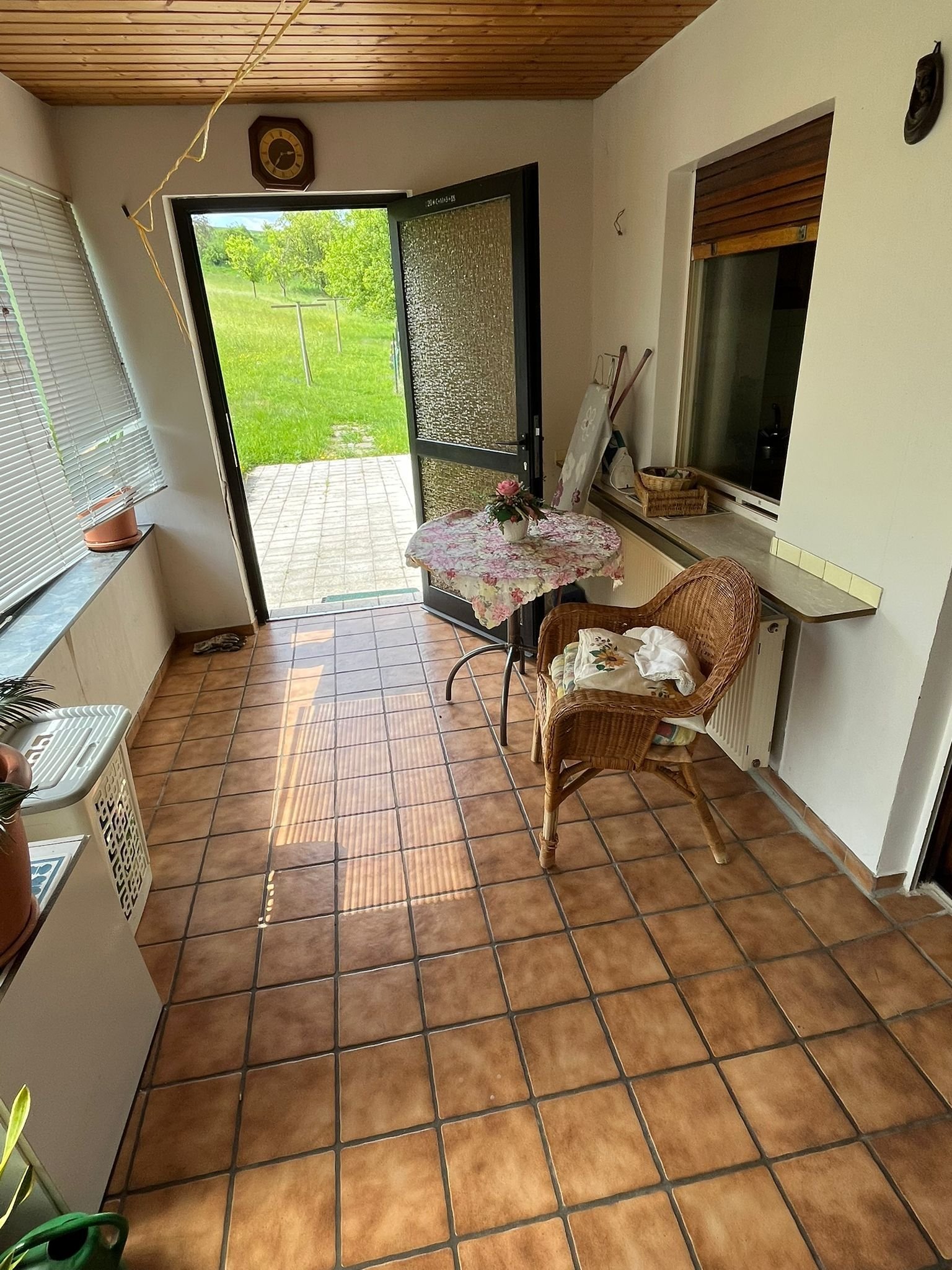 Durchgang zur Terrasse EG Durchgang zur Terrasse EG
