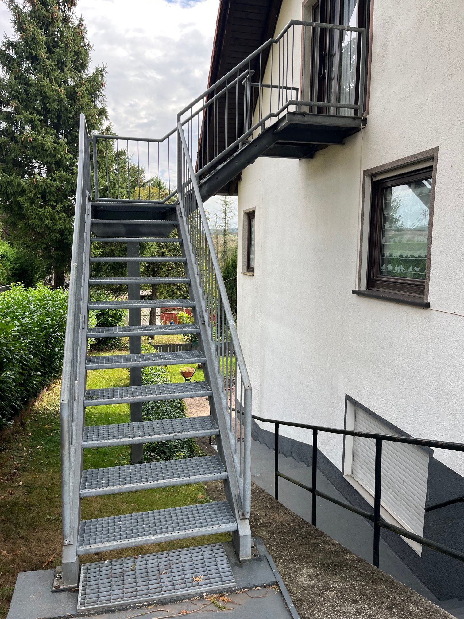Eingang Wohnung DG Eingang Wohnung DG