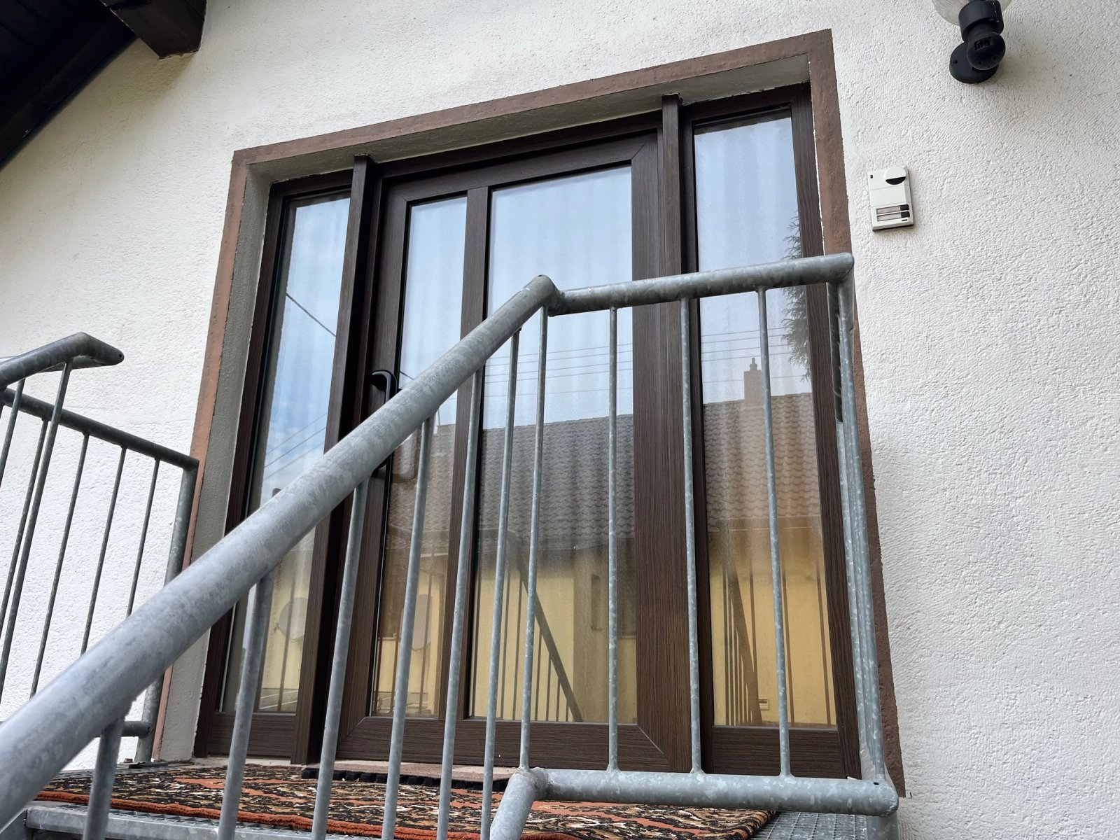 Eingang Wohnung DG Eingang Wohnung DG