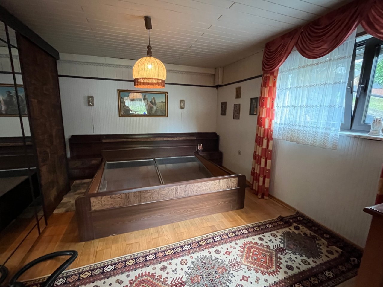 Schlafzimmer UG