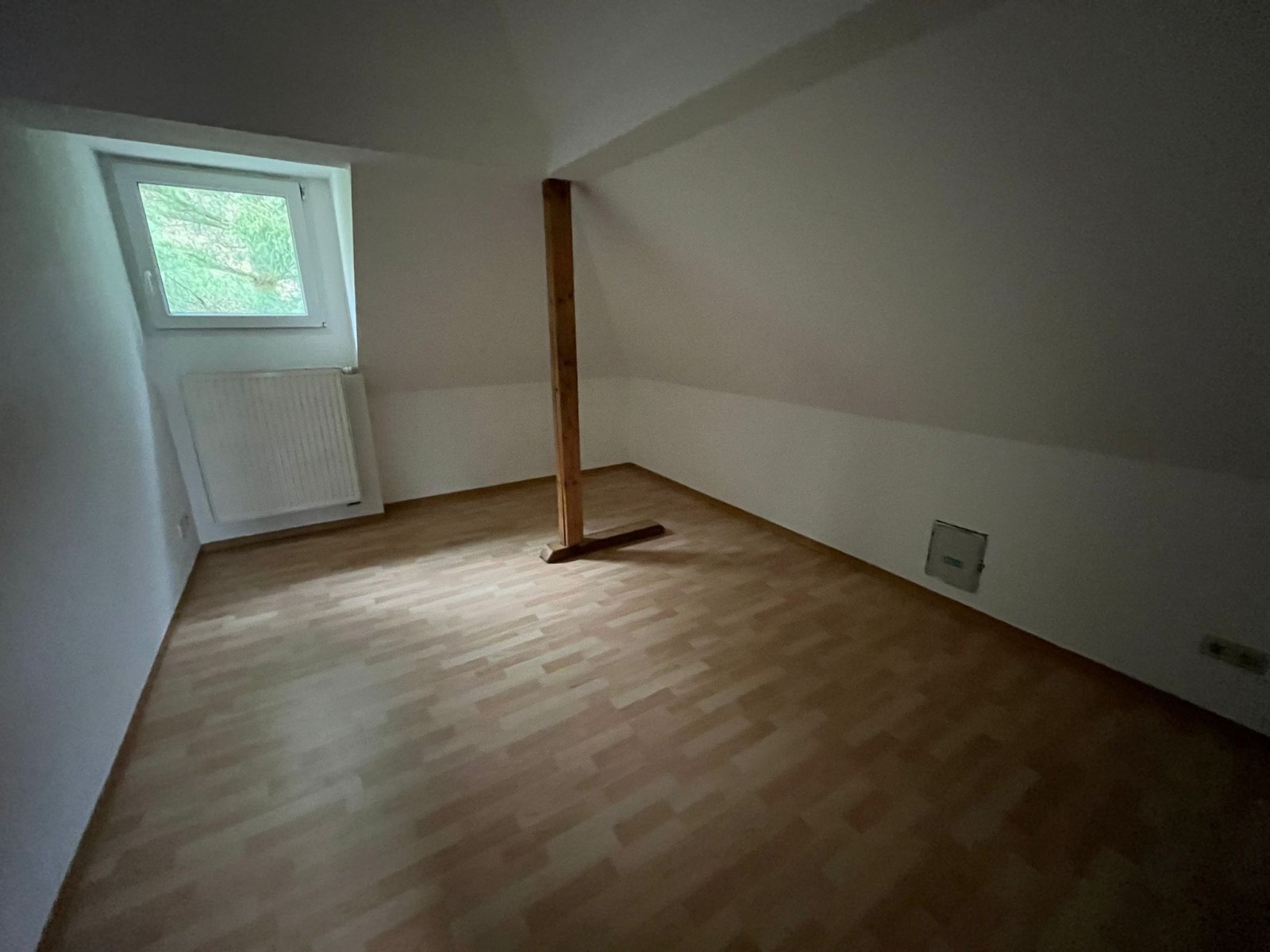 Wohn - Schlafzimmer DG Wohn - Schlafzimmer DG