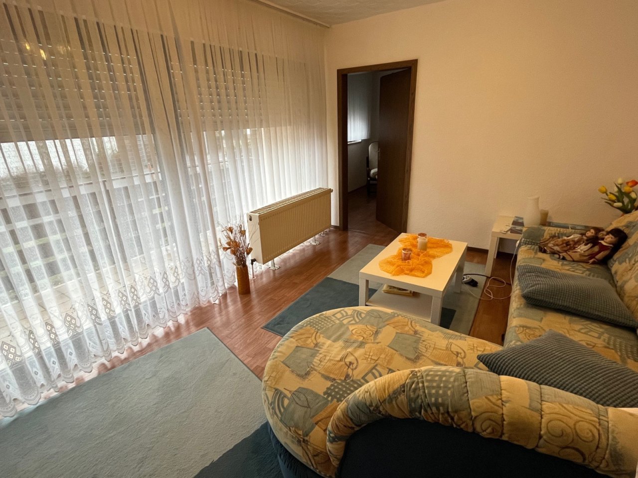 Wohnzimmer mit Balkon Einliegerwohnung Wohnzimmer mit Balkon Einliegerwohnung