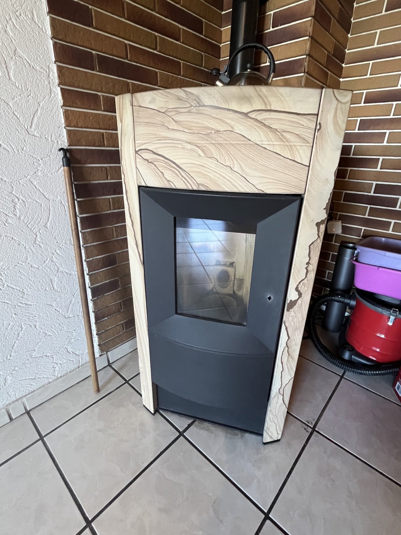 Pelletofen Wohnbereich