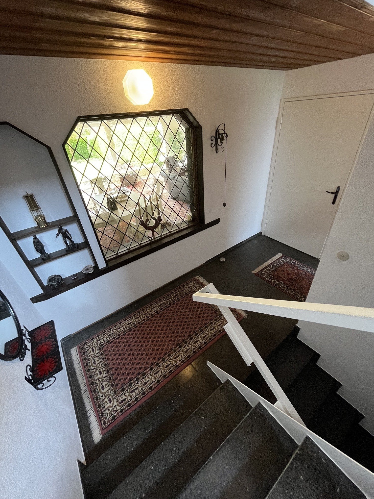 Treppenhaus zum Wohnbereich Treppenhaus zum Wohnbereich