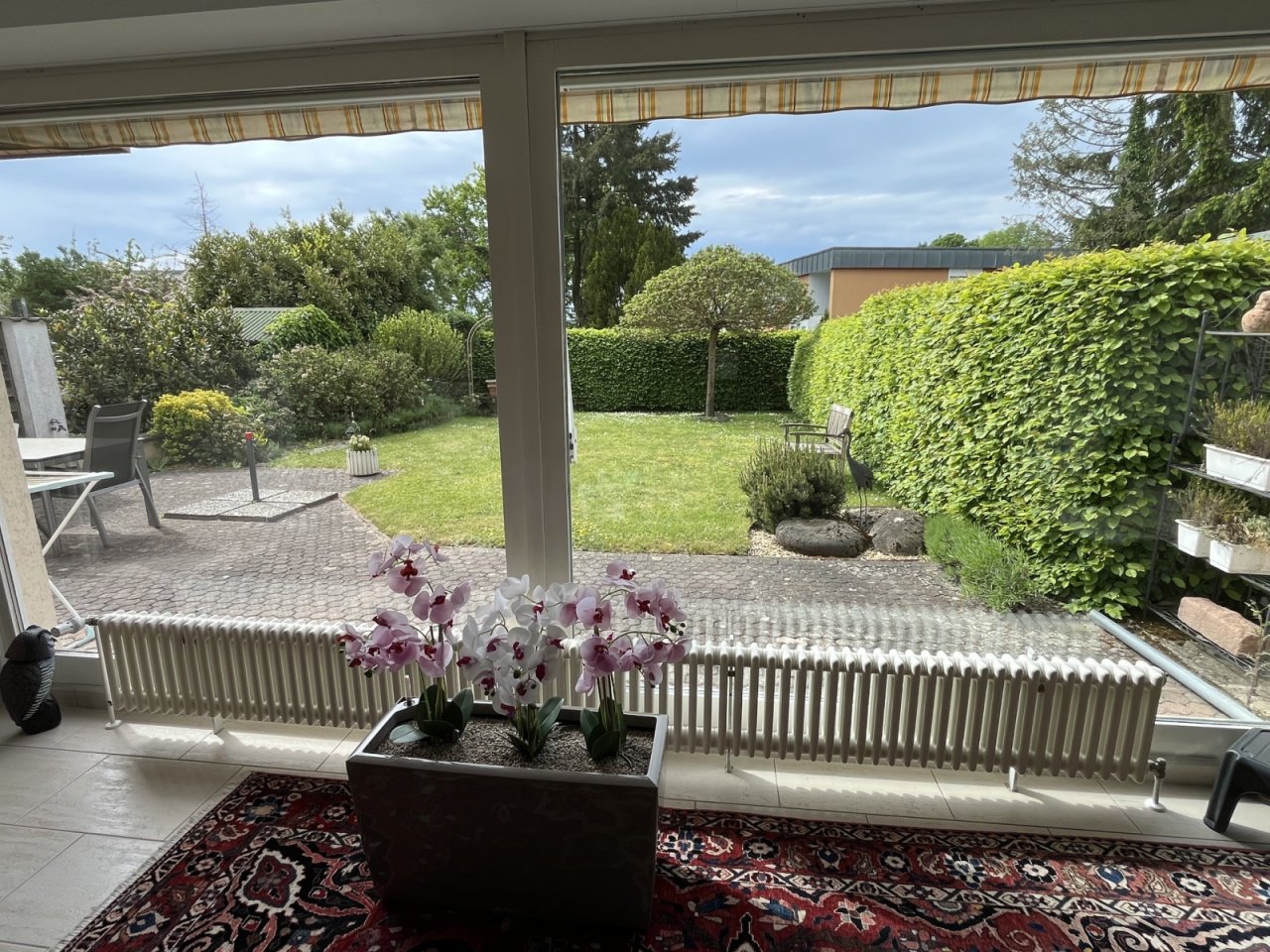 Ausblick zum Garten Ausblick zum Garten