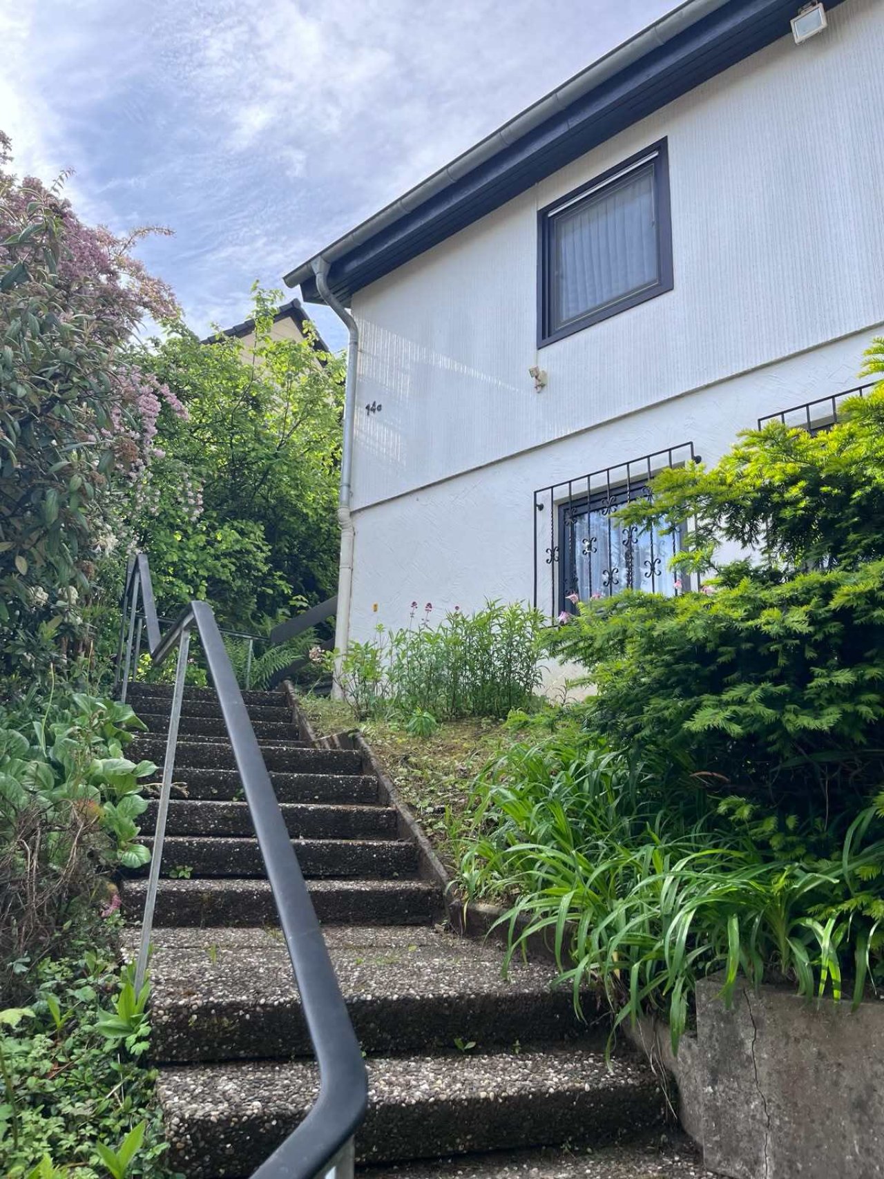Treppe zum Eingang