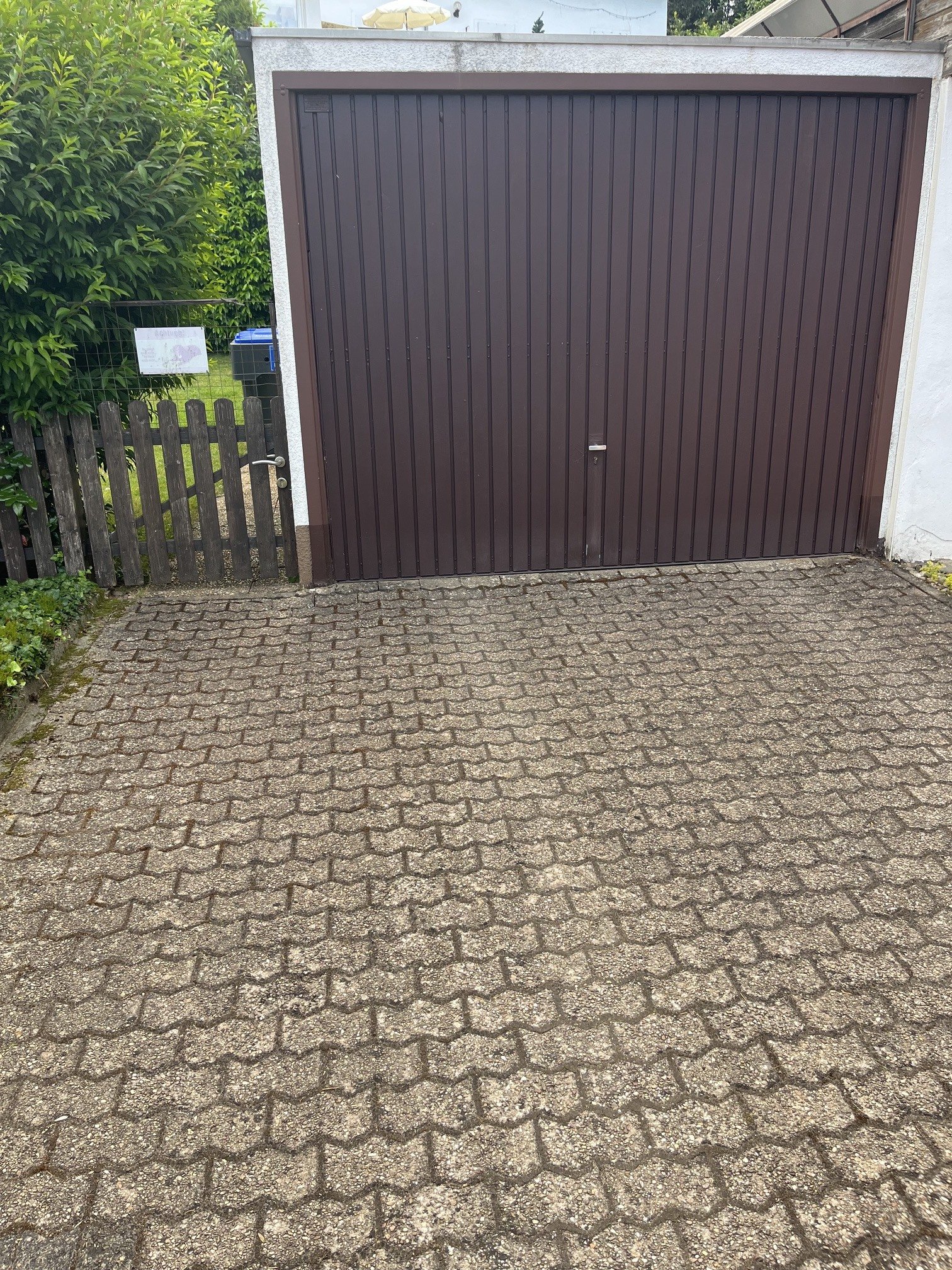 Garage Garage