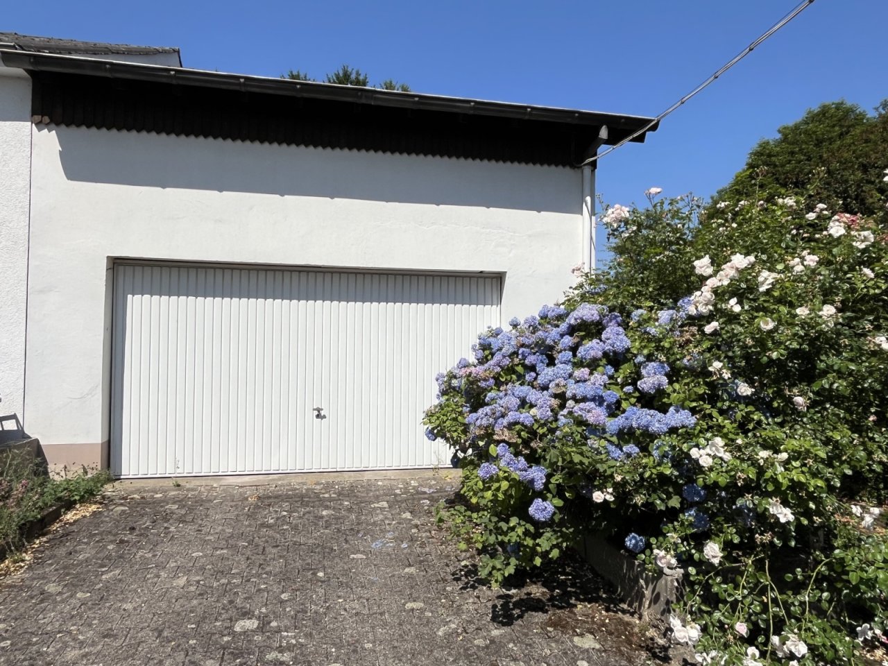Garage Garage