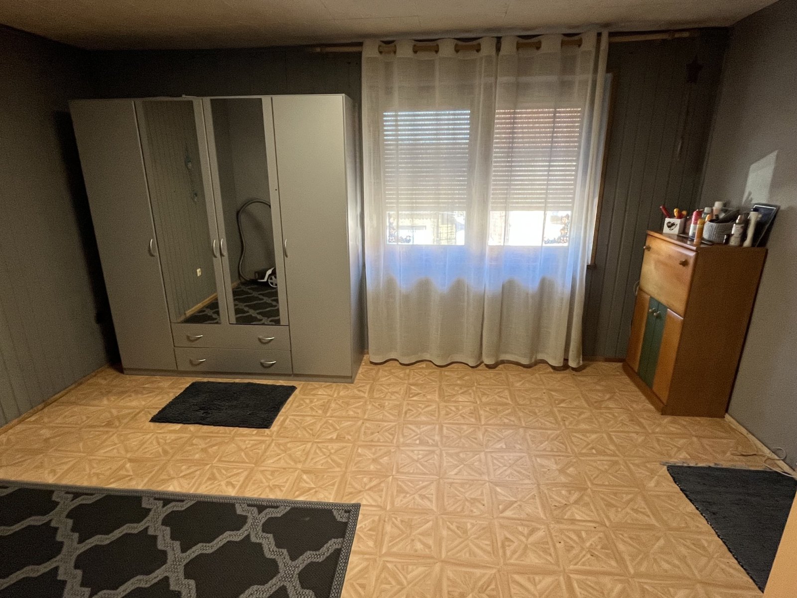 Schlafzimmer EG Schlafzimmer EG